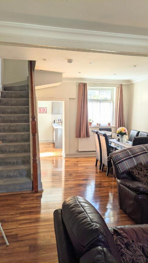 New Holiday Let In Skipton, North Yorkshire Buitenkant foto